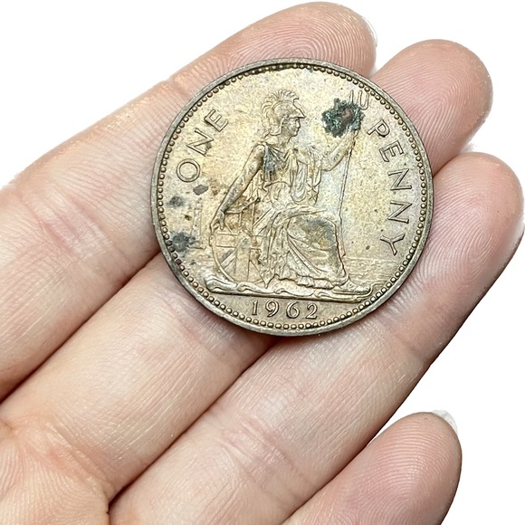 🎈$5 add on - 1962 ONE PENNY - Elizabeth II - Picture 1 of 5